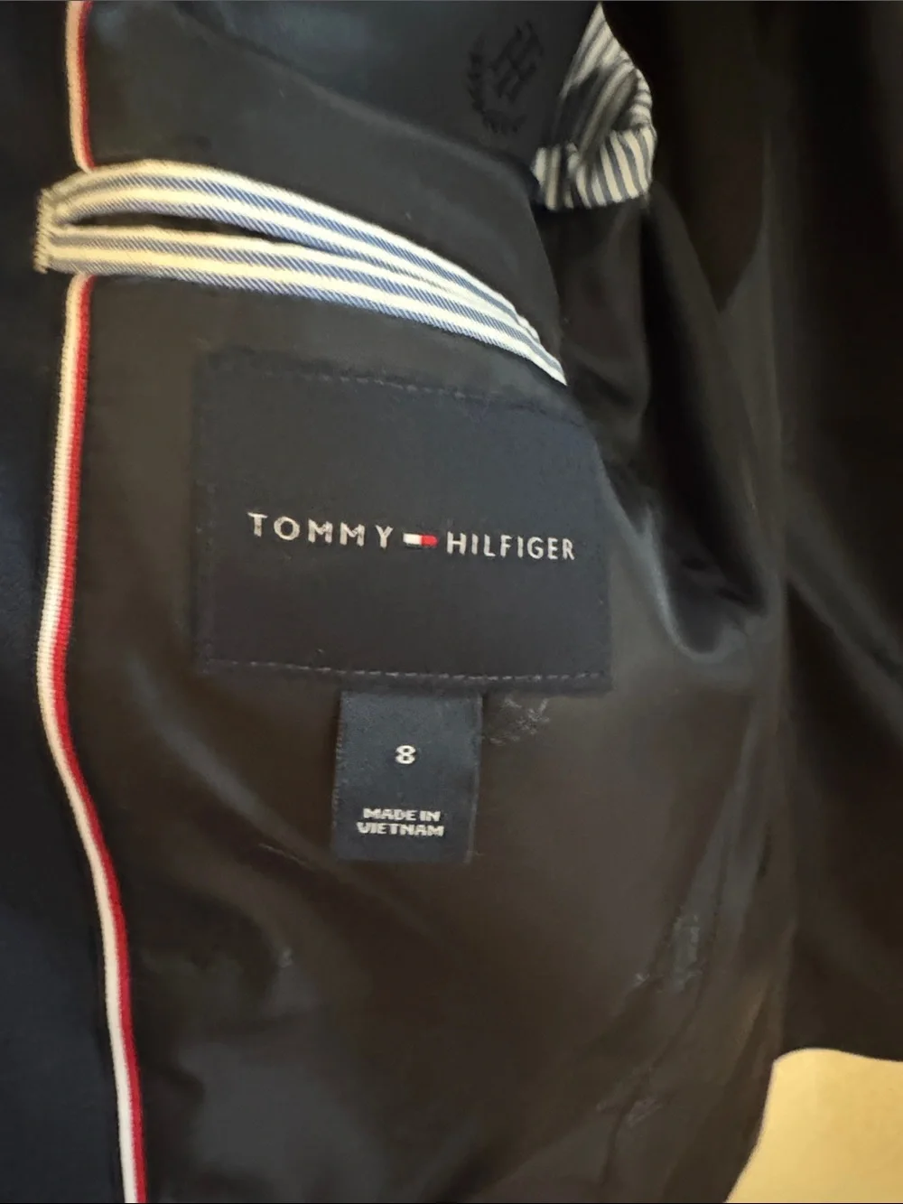 Tommy Hilfiger Modern-Fit Stretch “Sharkskin” Suit - Jacket, Pants, Shirt Sz 8